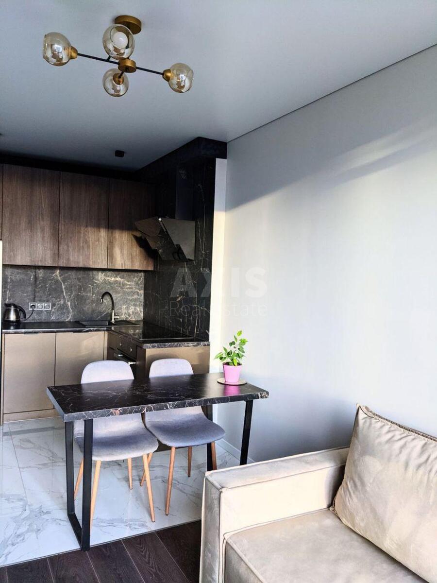 1k apartment vul. Radchenka Petra 12579840