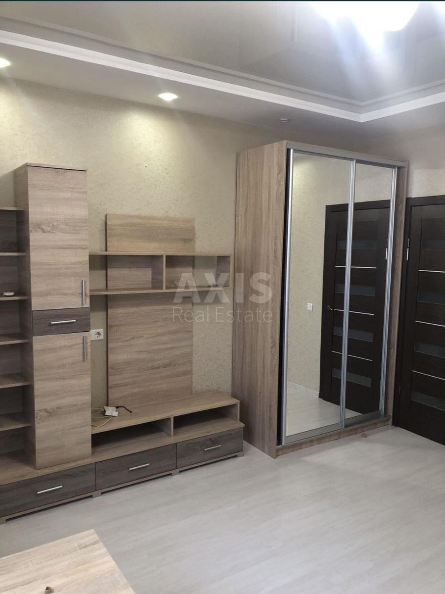 1k apartment vul. Strokacha Tymofija 91
