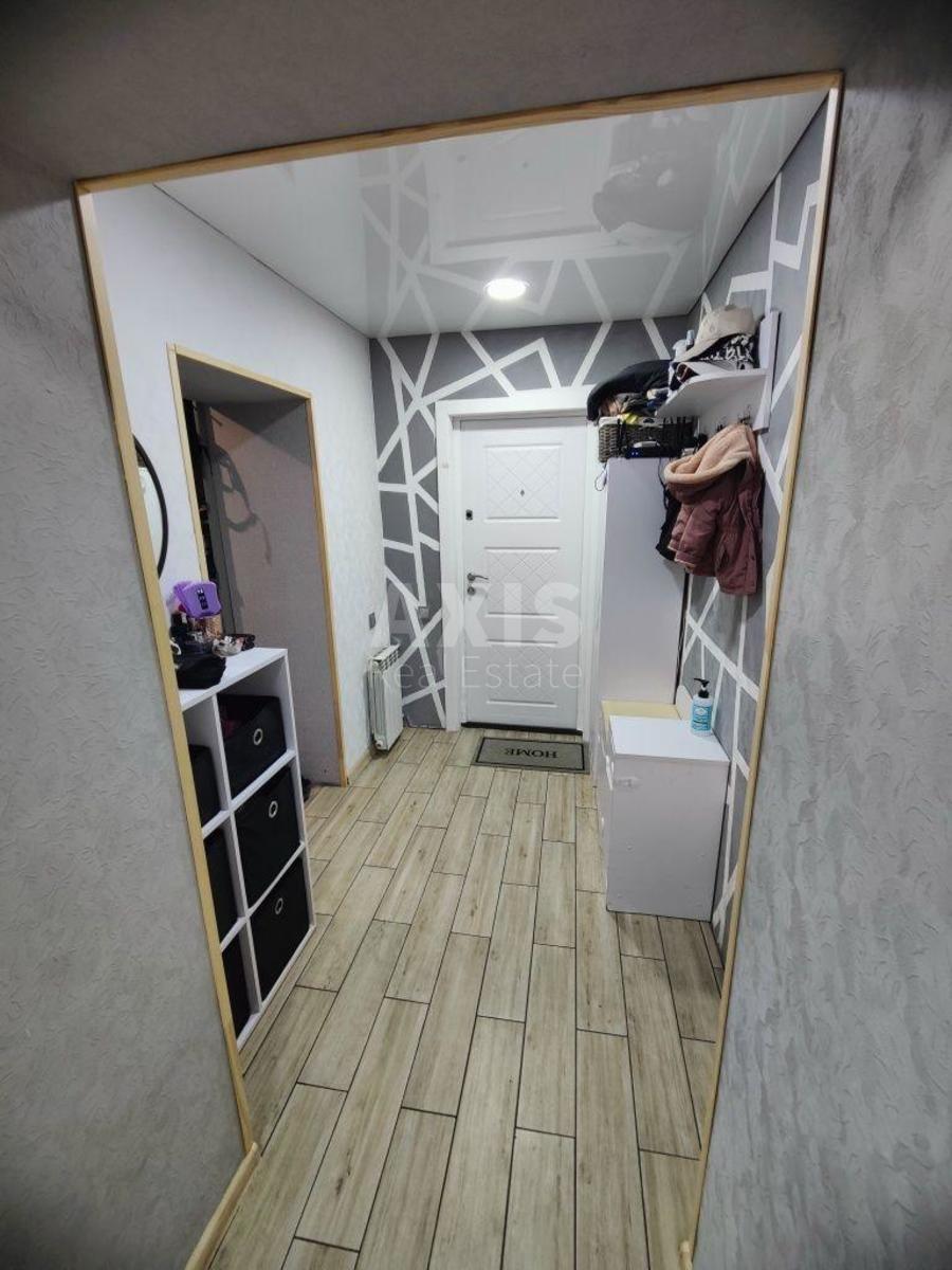 1k apartment vul. Praz'ka 22А3
