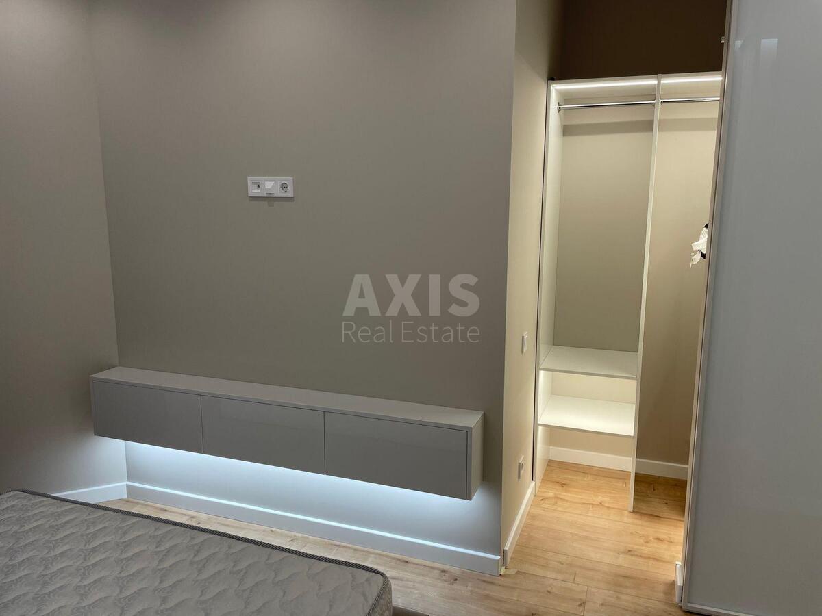 2k apartment vul. Rodyny Kistjakivs'kyh 2А12