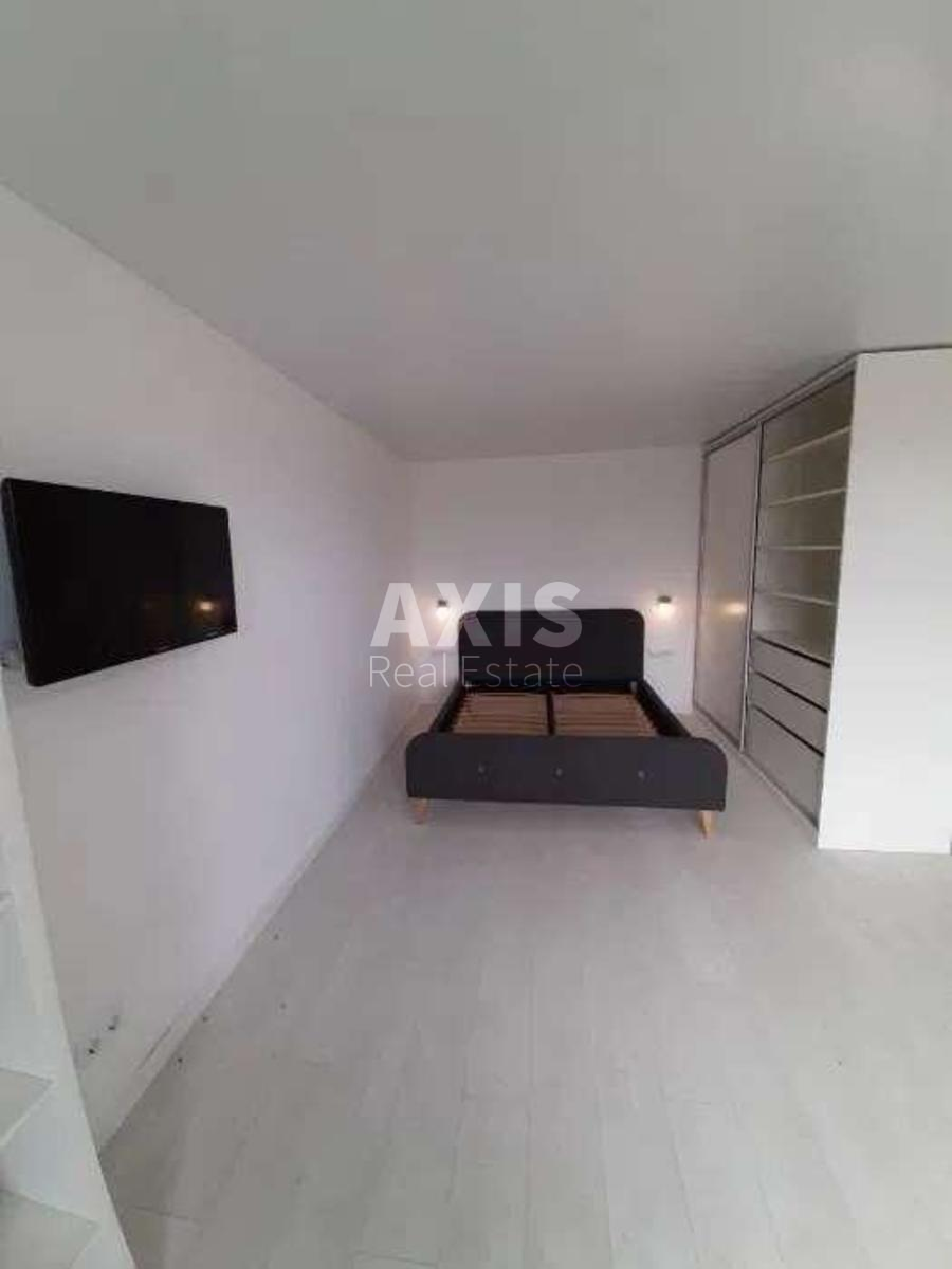 1k apartment vul. Malynovs'kogo Marshala 114