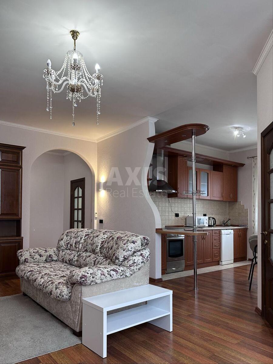 2k apartment vul. Saksagans'kogo 1213