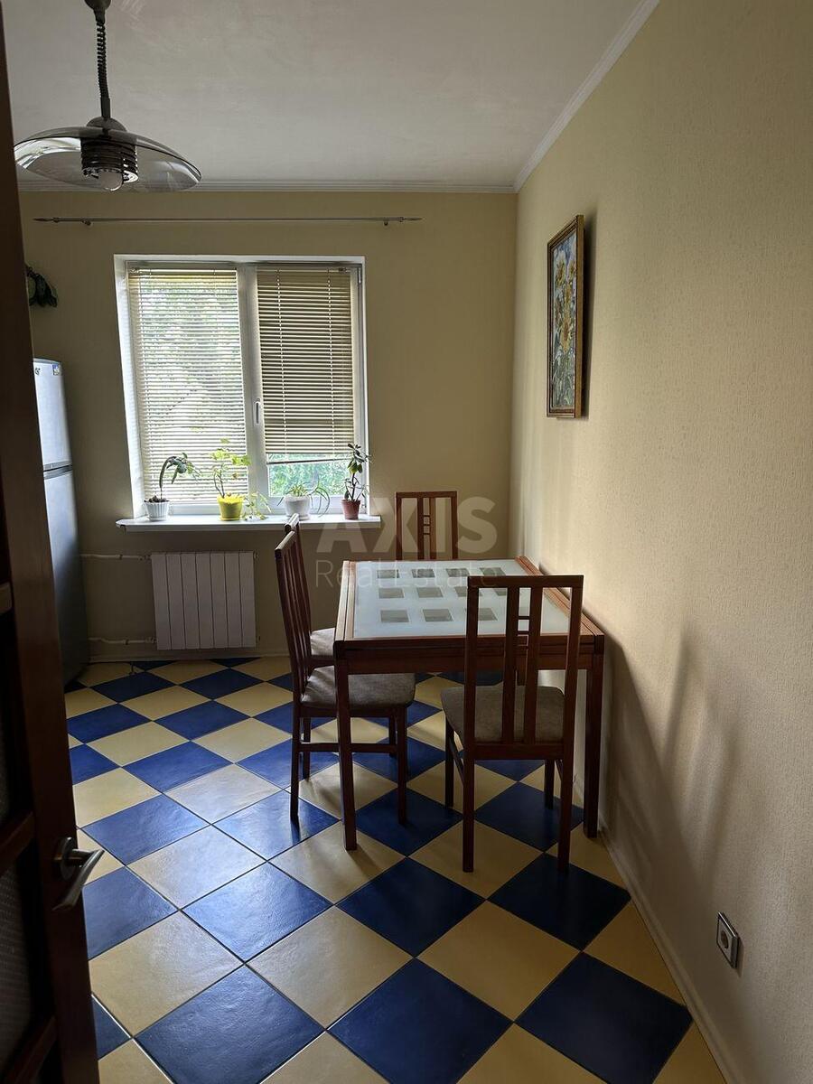 2k apartment vul. Sosnyc'ka 190