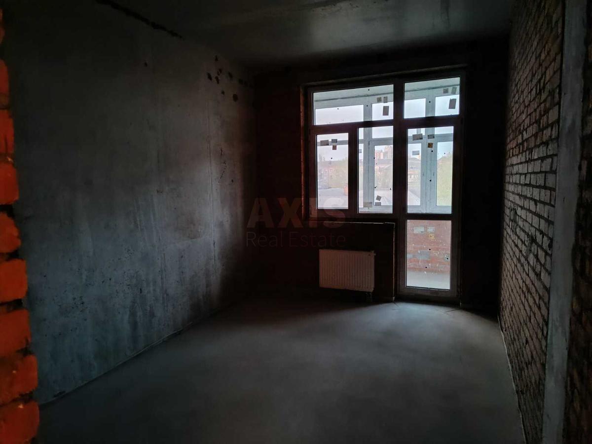 2k apartment vul. Kyrylivs'ka 4Б1