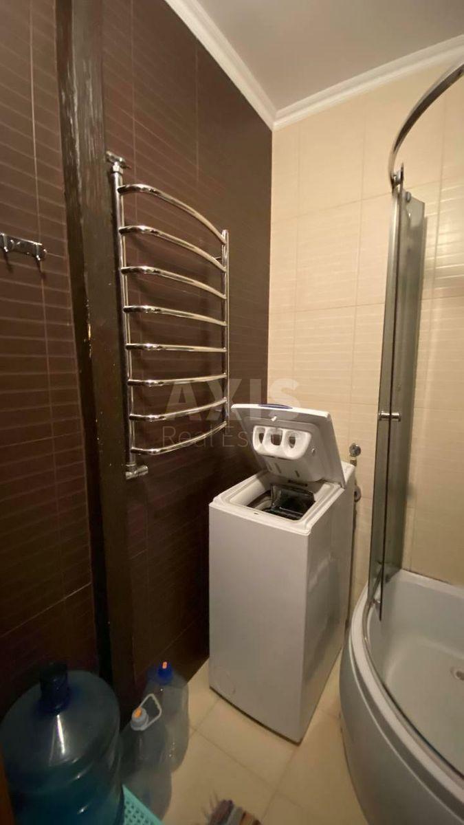 1k apartment vul. Hohlovyh Sim'i' 18