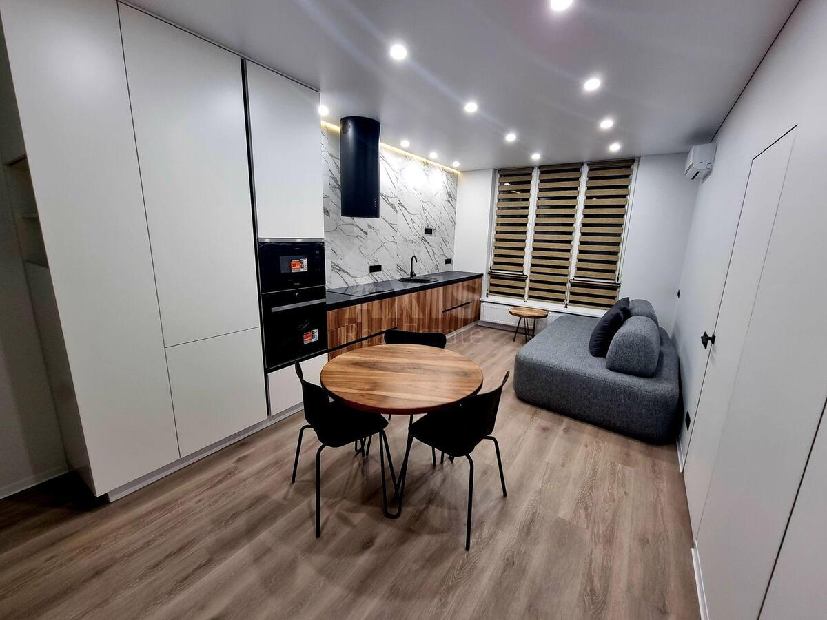 2k apartment vul. Kikvidze 410
