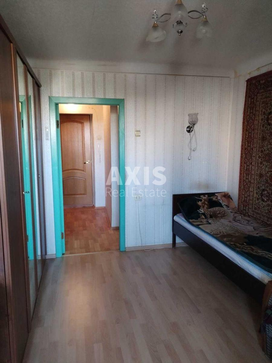 2k apartment vul. Chornovola V'jacheslava 1011