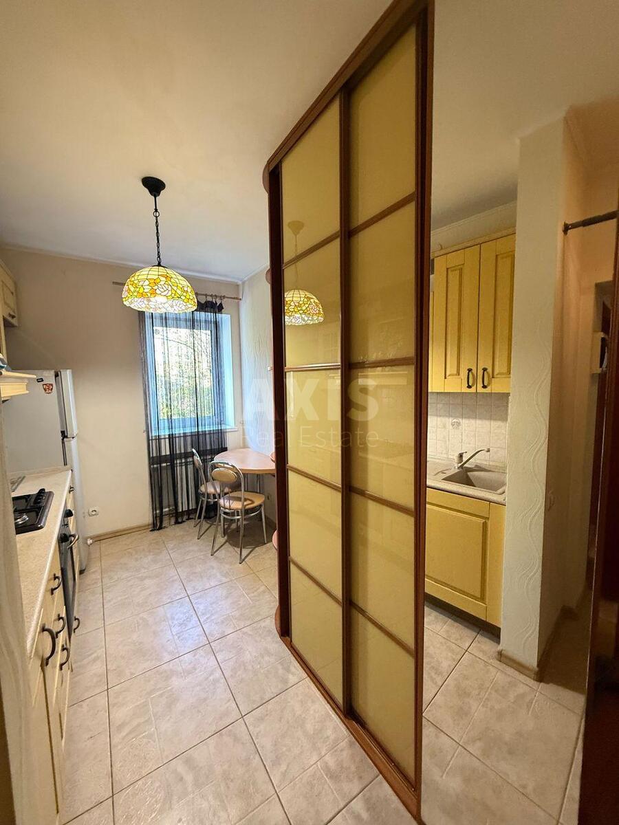 2k apartment vul. Horyva 33603041