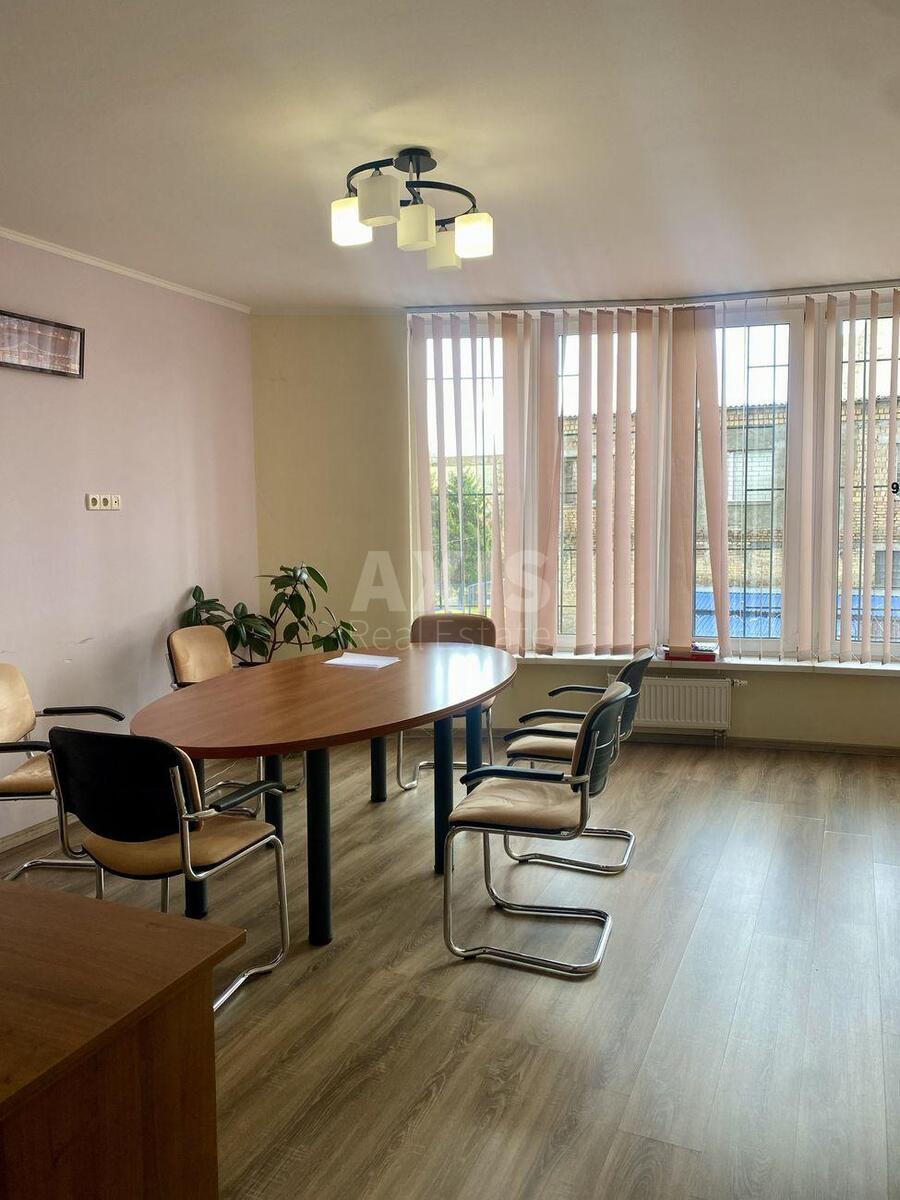 Office pr-t Lobanovs'kogo 150, 195m2596913