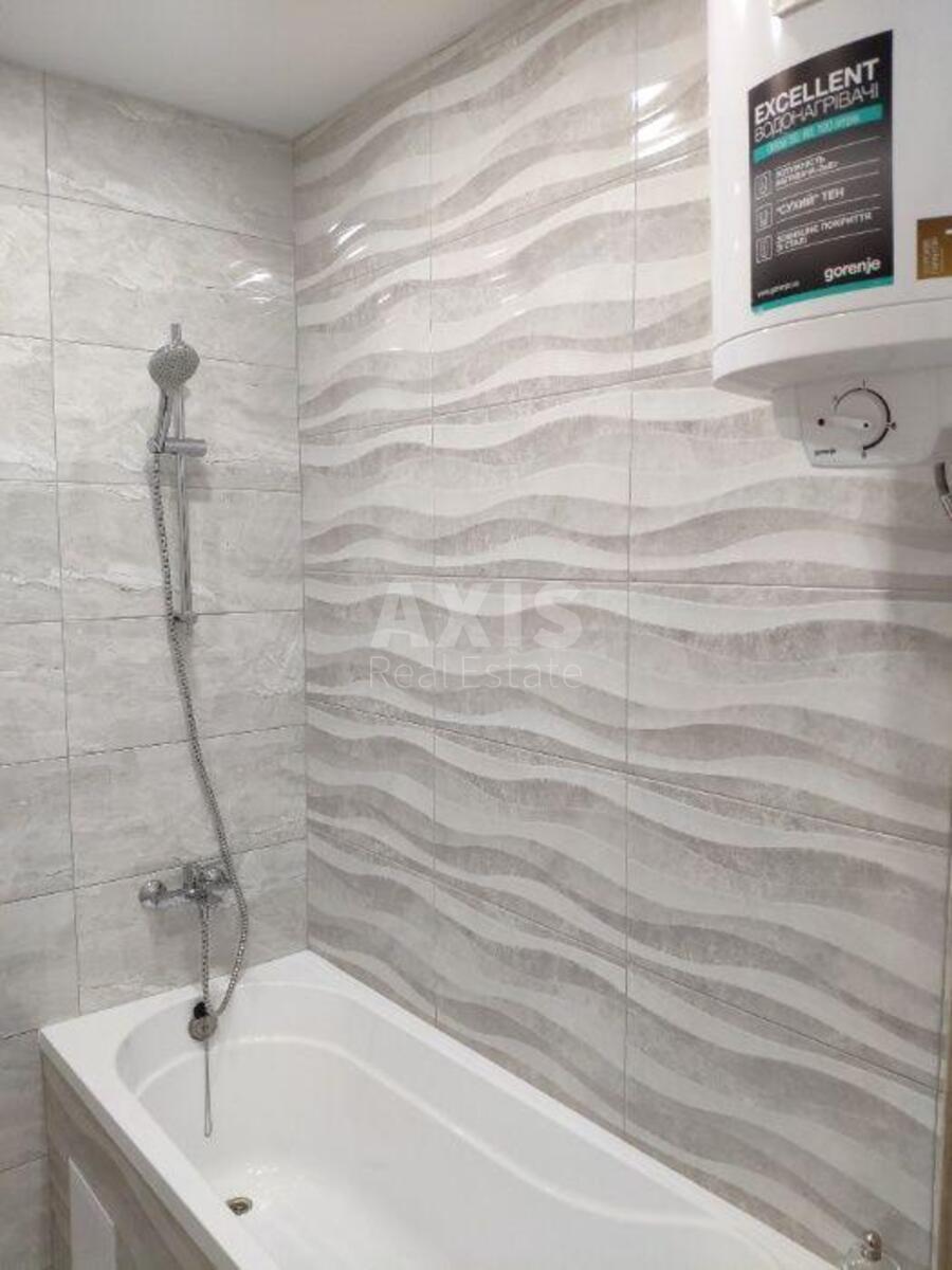 1k apartment vul. Radystiv 329