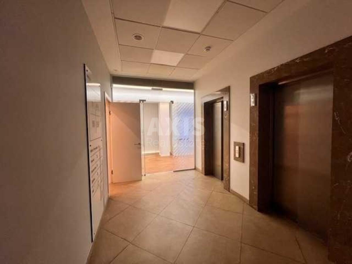 Office vul. Spas'ka 5, 525m2640858