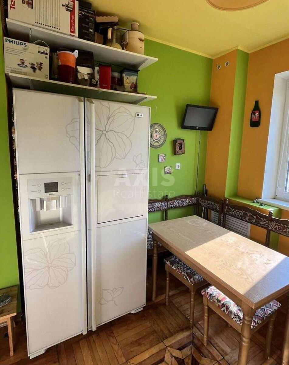 3k apartment vul. Grygorovycha-Bars'kogo 72