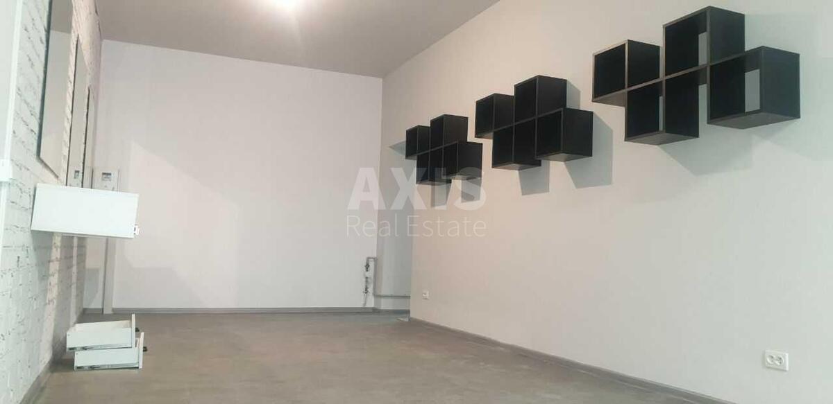 Trade object vul. Dragomyrova Myhajla 14А, 100m23