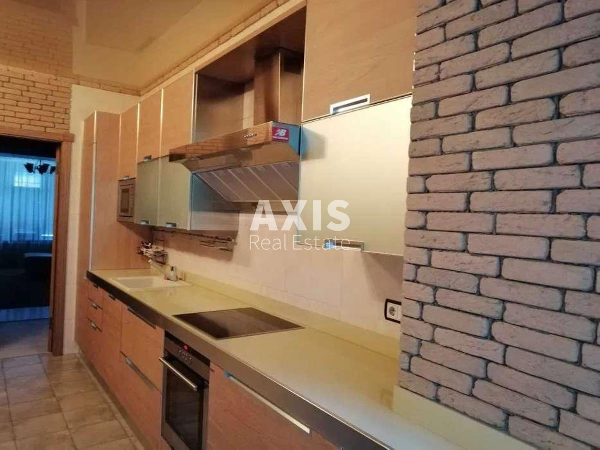 4k apartment vul. Instytuts'ka 1630006