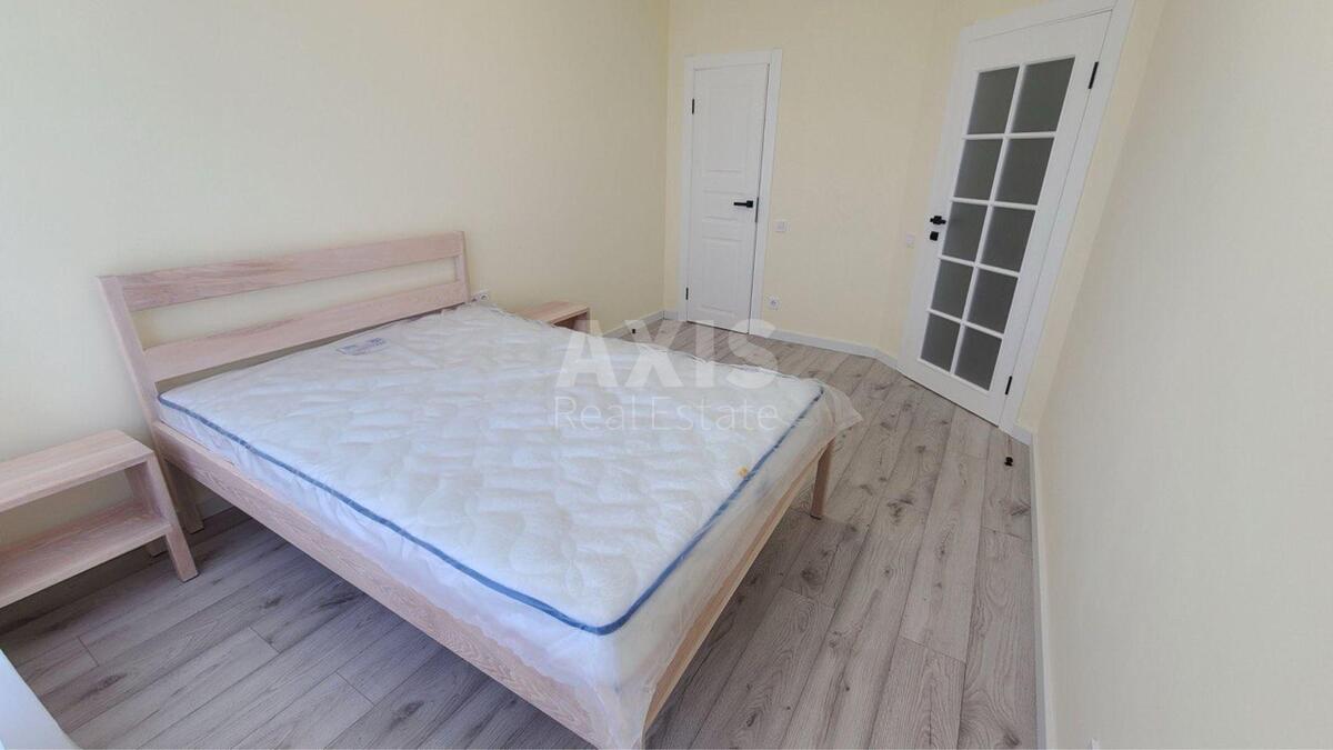 2k apartment nab. Dniprovs'ka 18571464