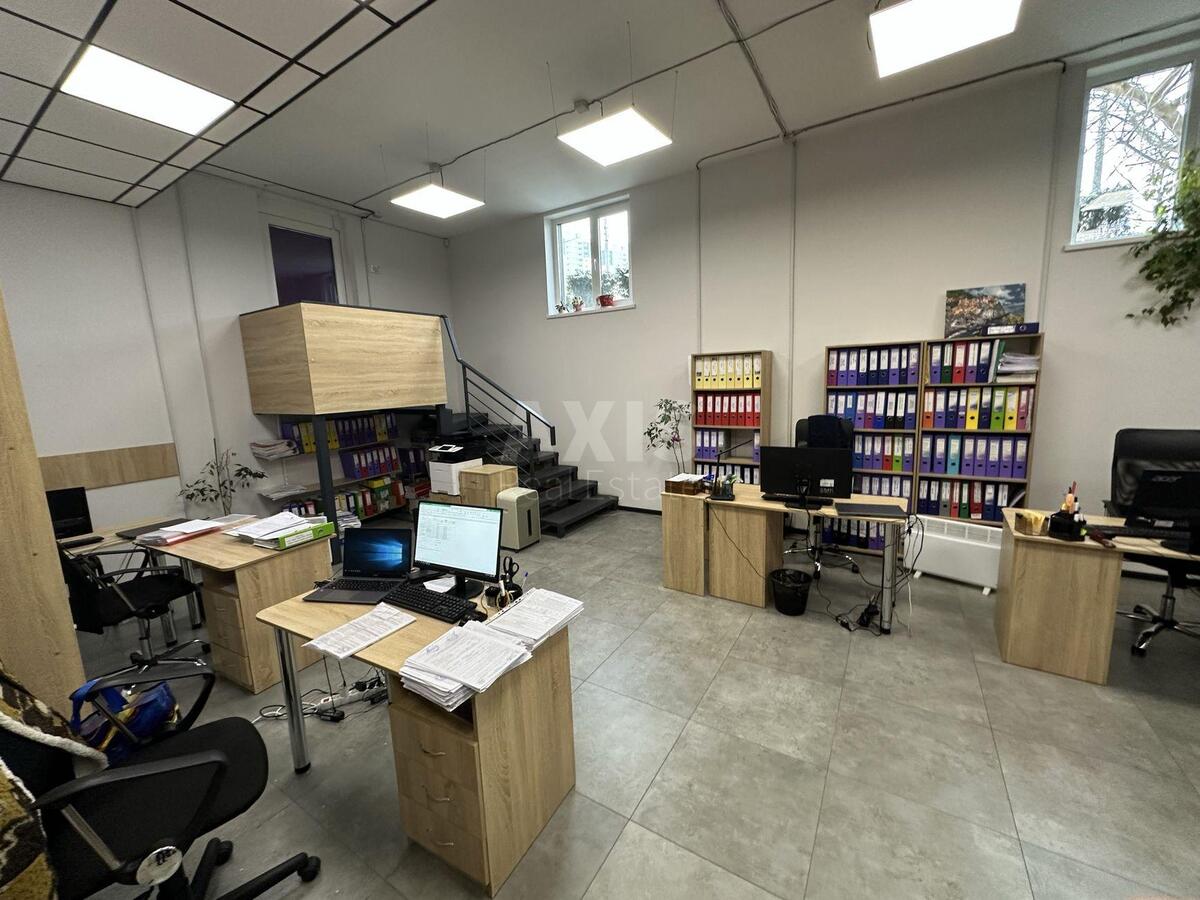 Office vul. Praktychna 2, 105m21