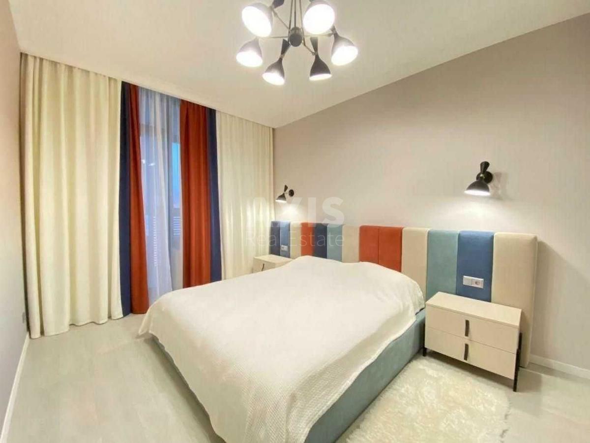 2k apartment vul. Mazepy Ivana 3