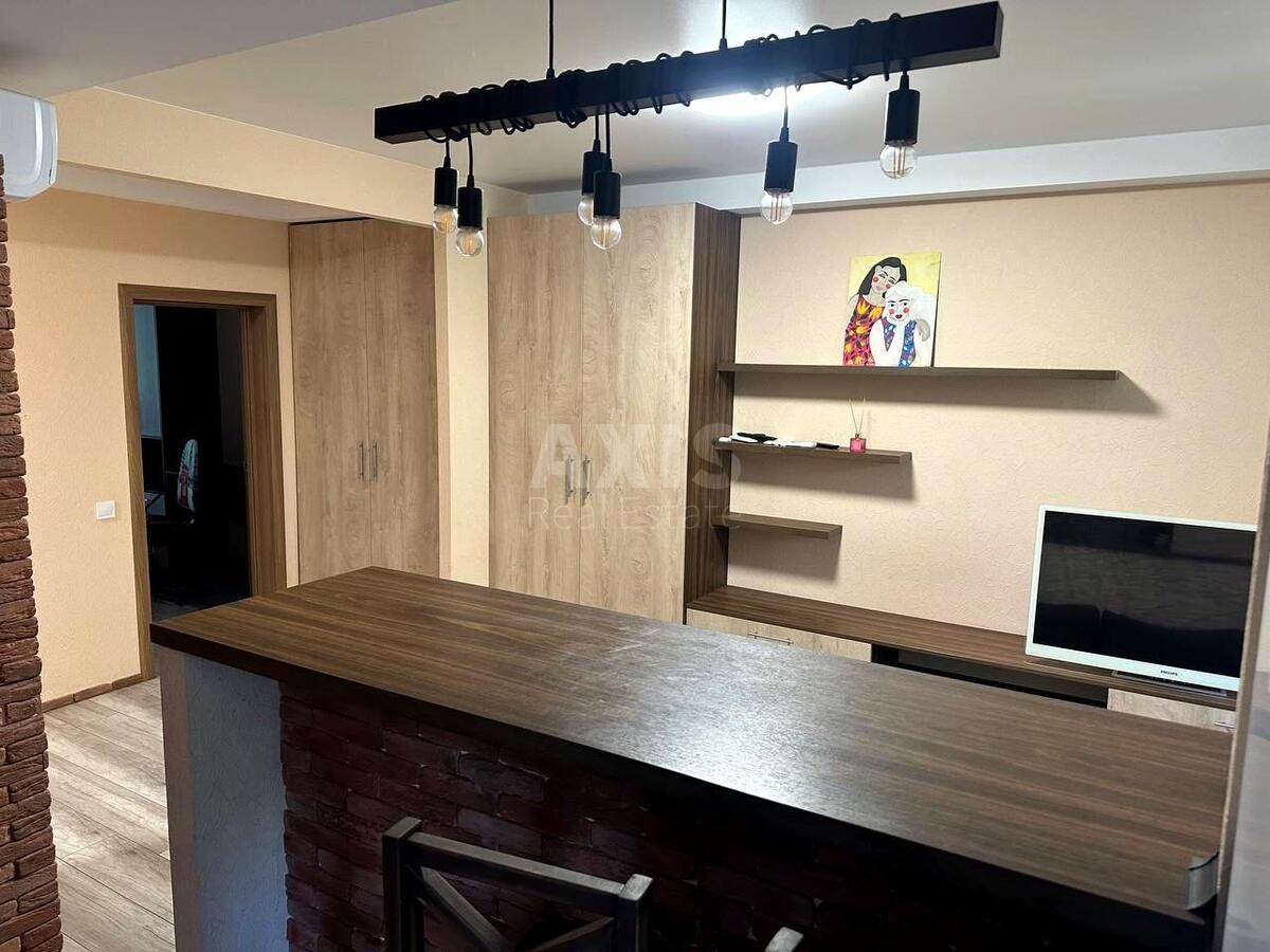 1k apartment vul. Shhusjeva 12609740