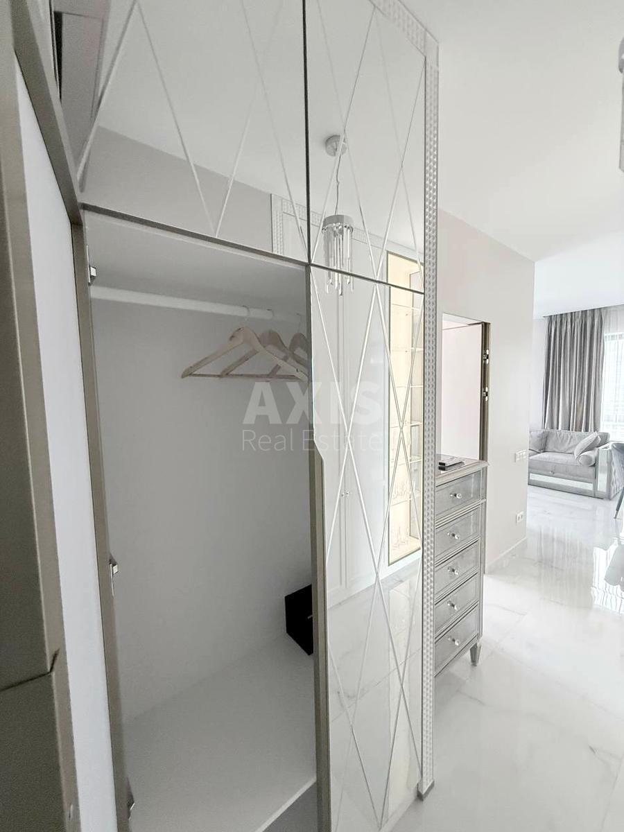3k apartment vul. Antonovycha 44610017