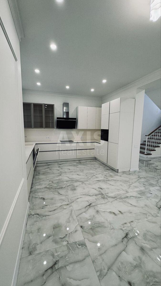House vul. Bud'onnogo, 203m2, Kyiv city566913