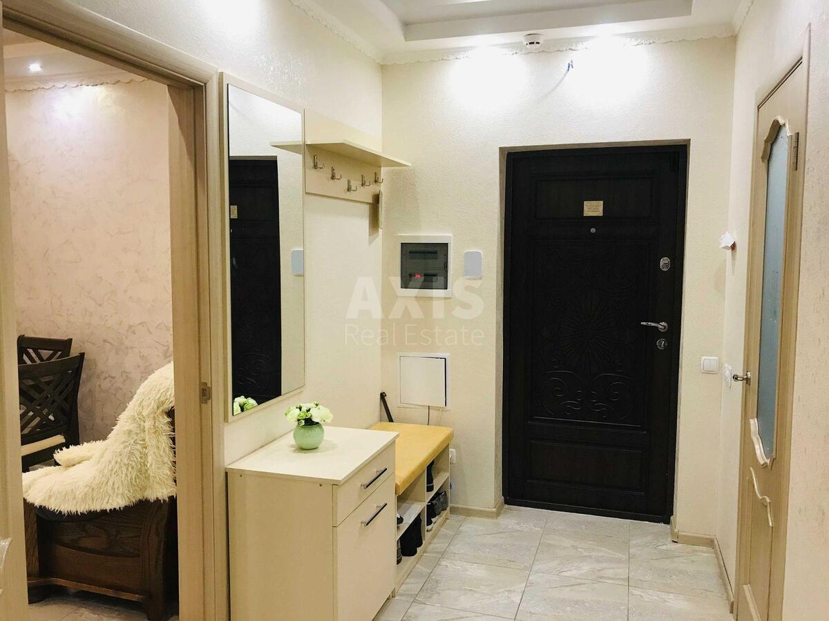 2k apartment vul. Zaval'na 103
