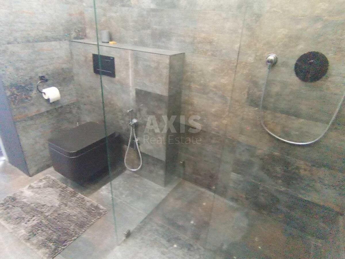 2k apartment vul. Saksagans'kogo 37К11