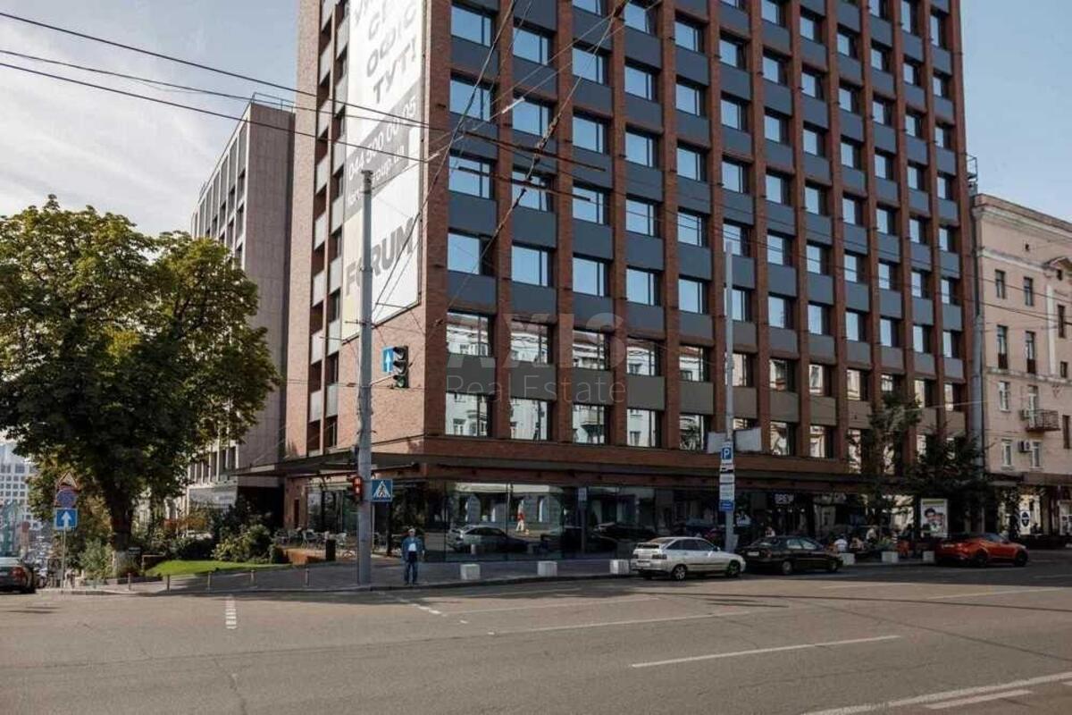 Office vul. Saksagans'kogo 53/80, 372m25823912