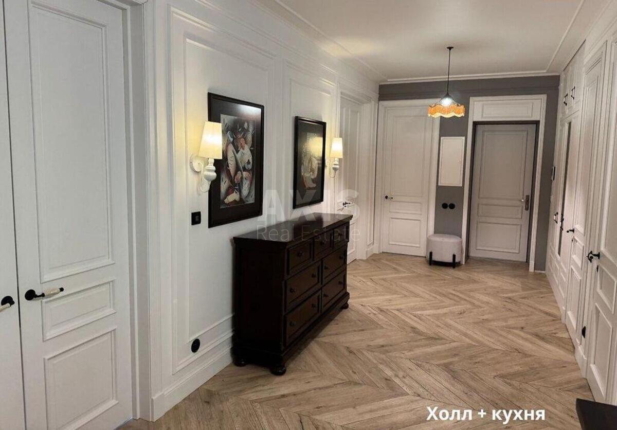 3k apartment vul. Vozdvyzhens'ka 9/193