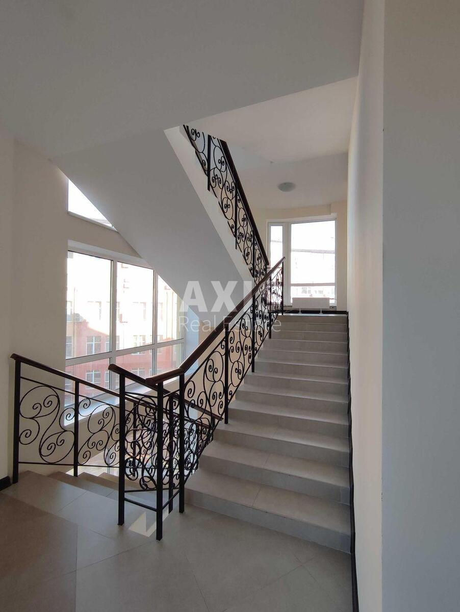 Office vul. Glybochyc'ka 17, 102m2567934