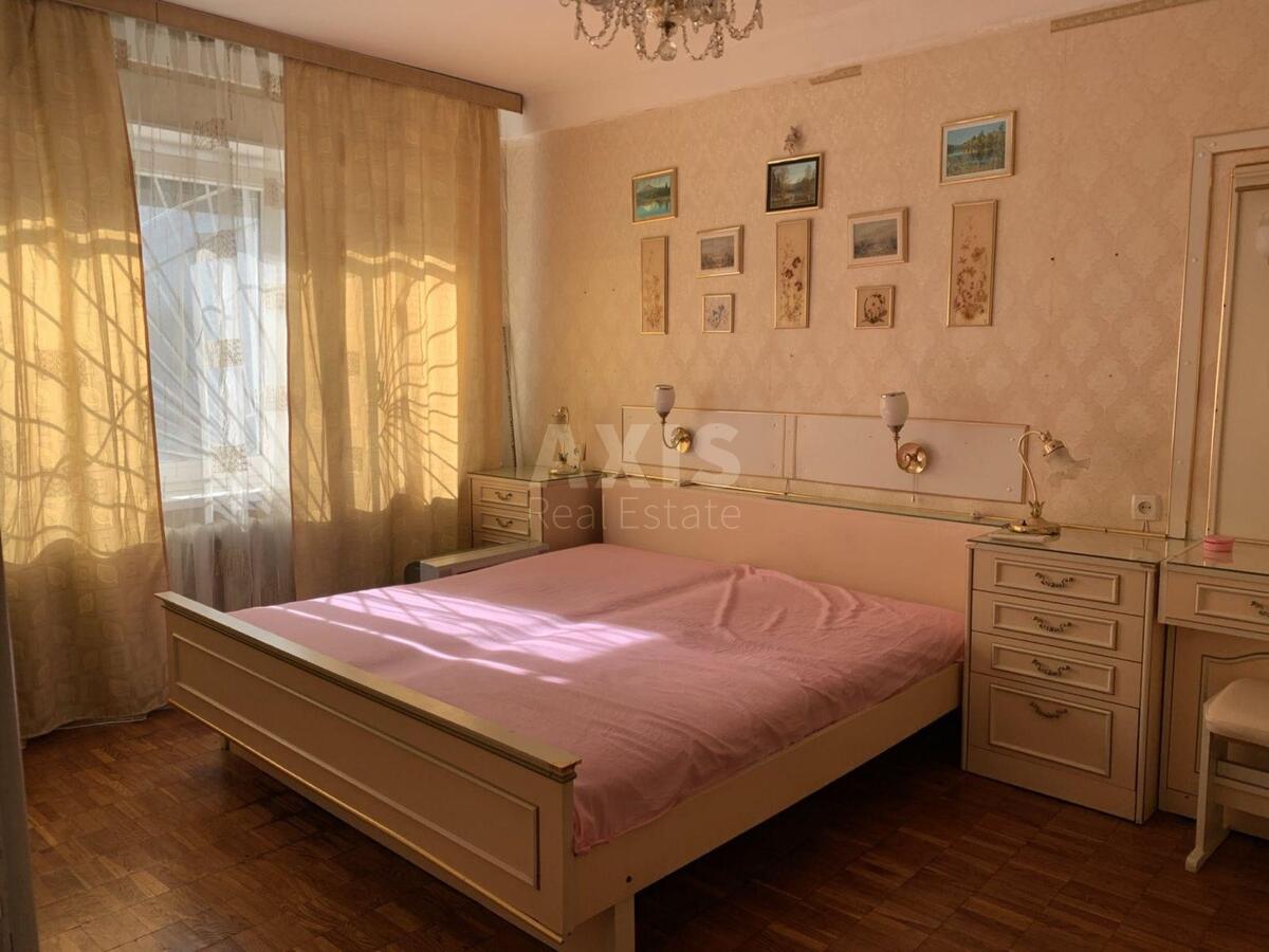 3k apartment vul. Parkovo-Syrec'ka 100