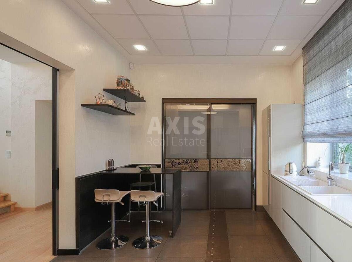 House prov. Snizhnjans'kyj, 640m2, Kyiv city2