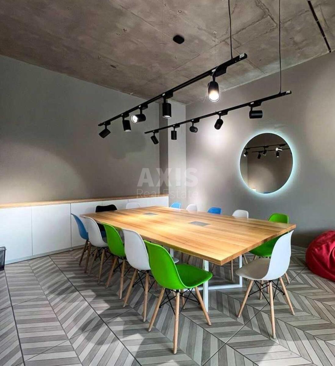 Office pr-t Navoi' Alishera 69, 120m257556