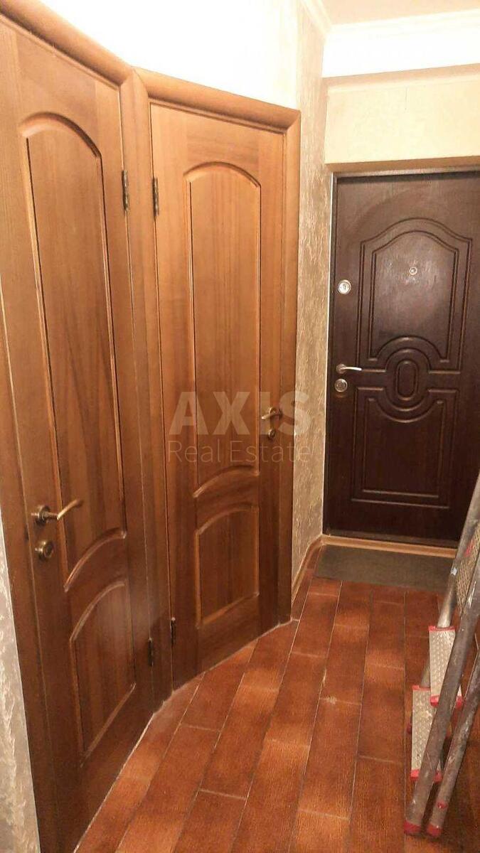 3k apartment vul. Borshhagivs'ka 166