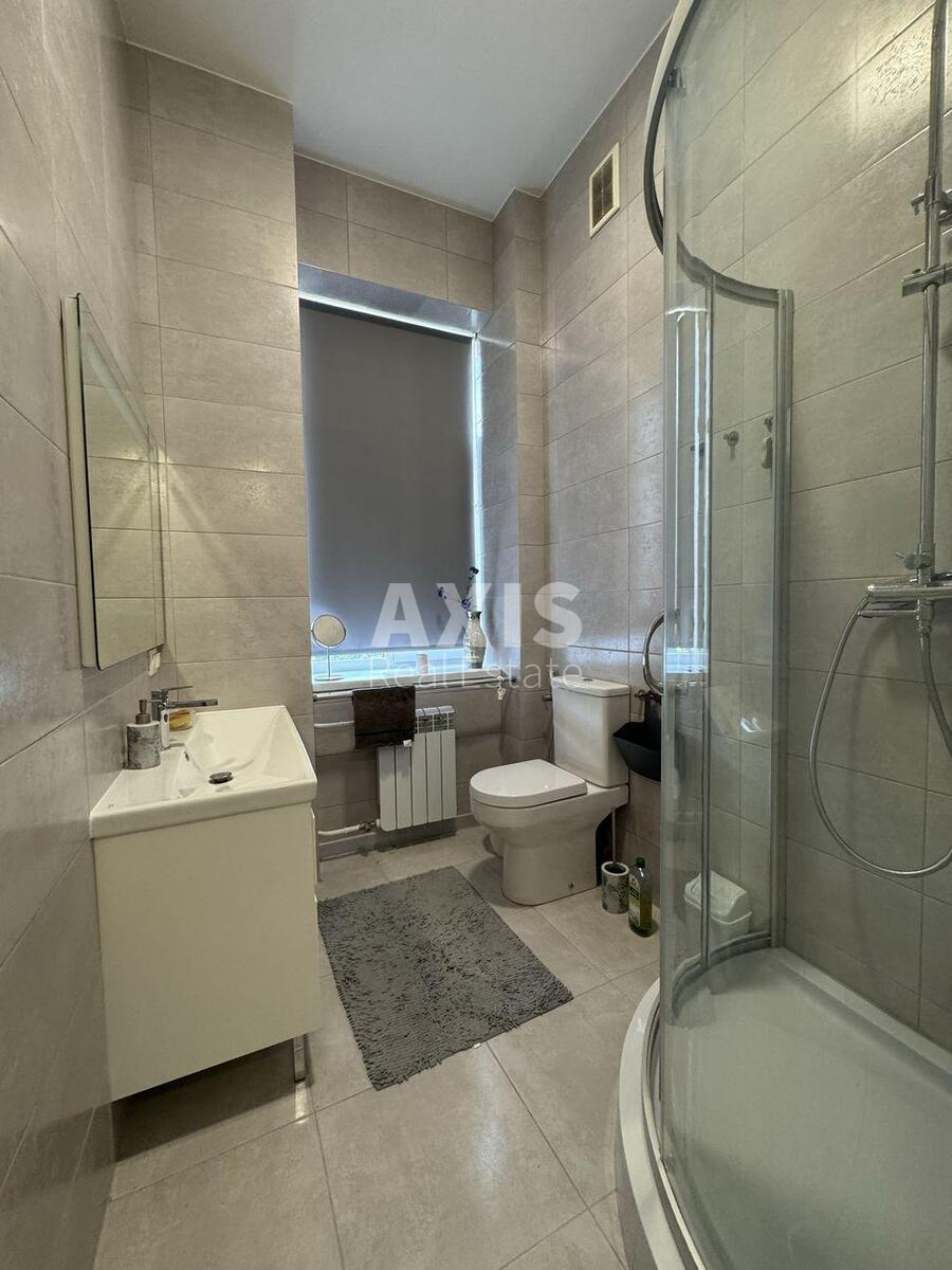 4k apartment vul. Kost'ol'na 15594408