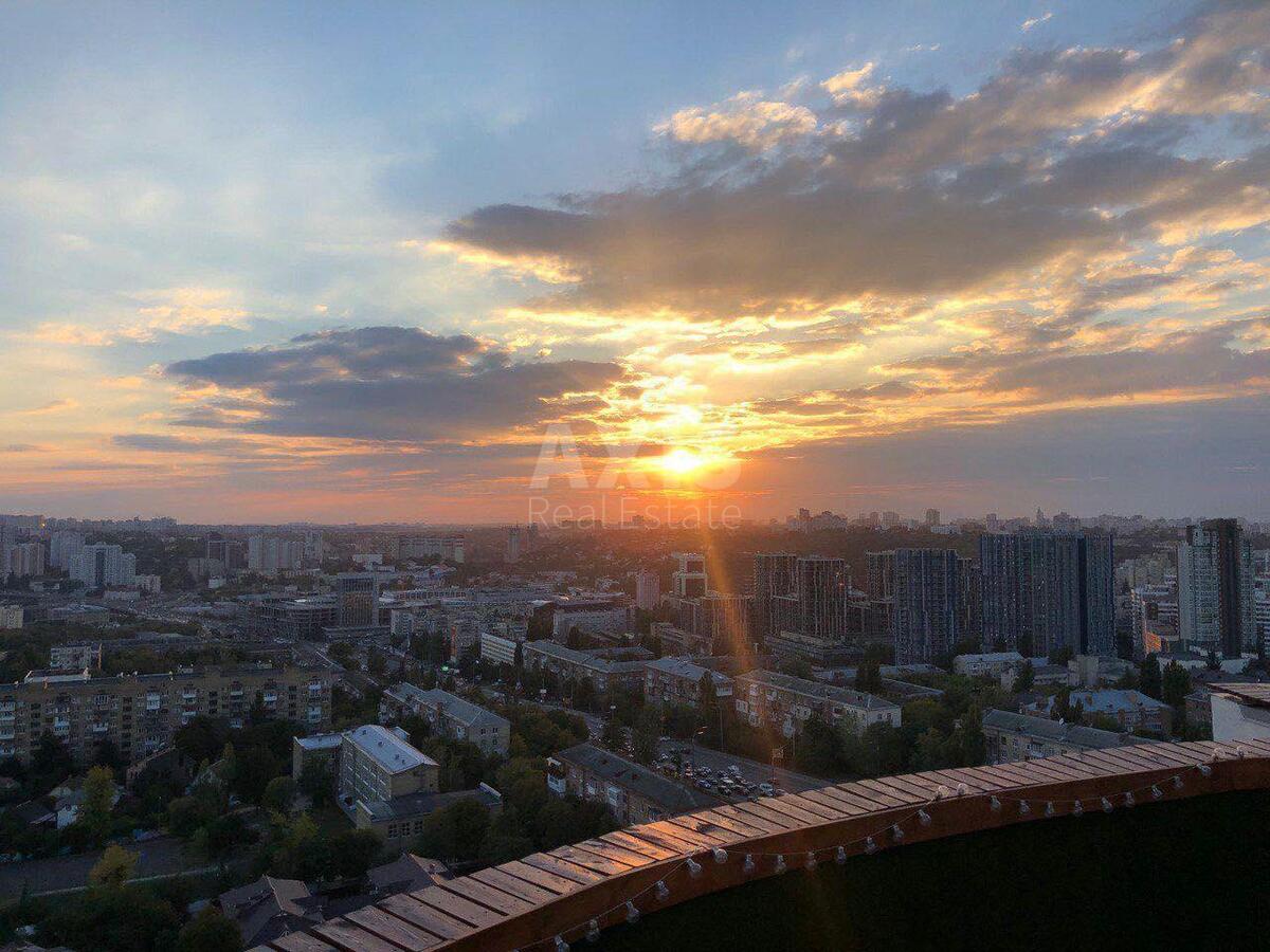 5к квартира бул. Дружбы Народов 14/164