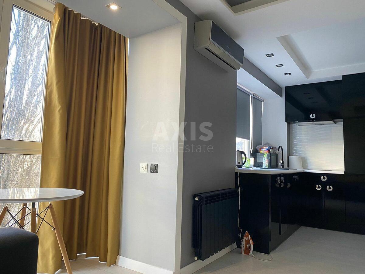 1k apartment vul. Mechnykova 84