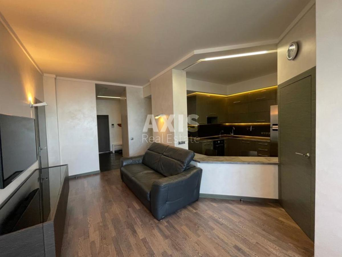 3k apartment vul. Jevgena Konoval'cja 44а3