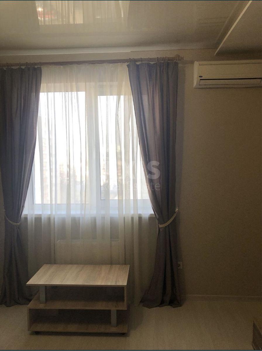 1k apartment vul. Strokacha Tymofija 92