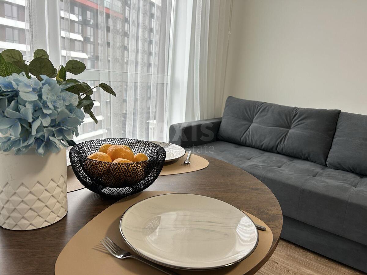 1к квартира наб. Днепровская 15Є636830