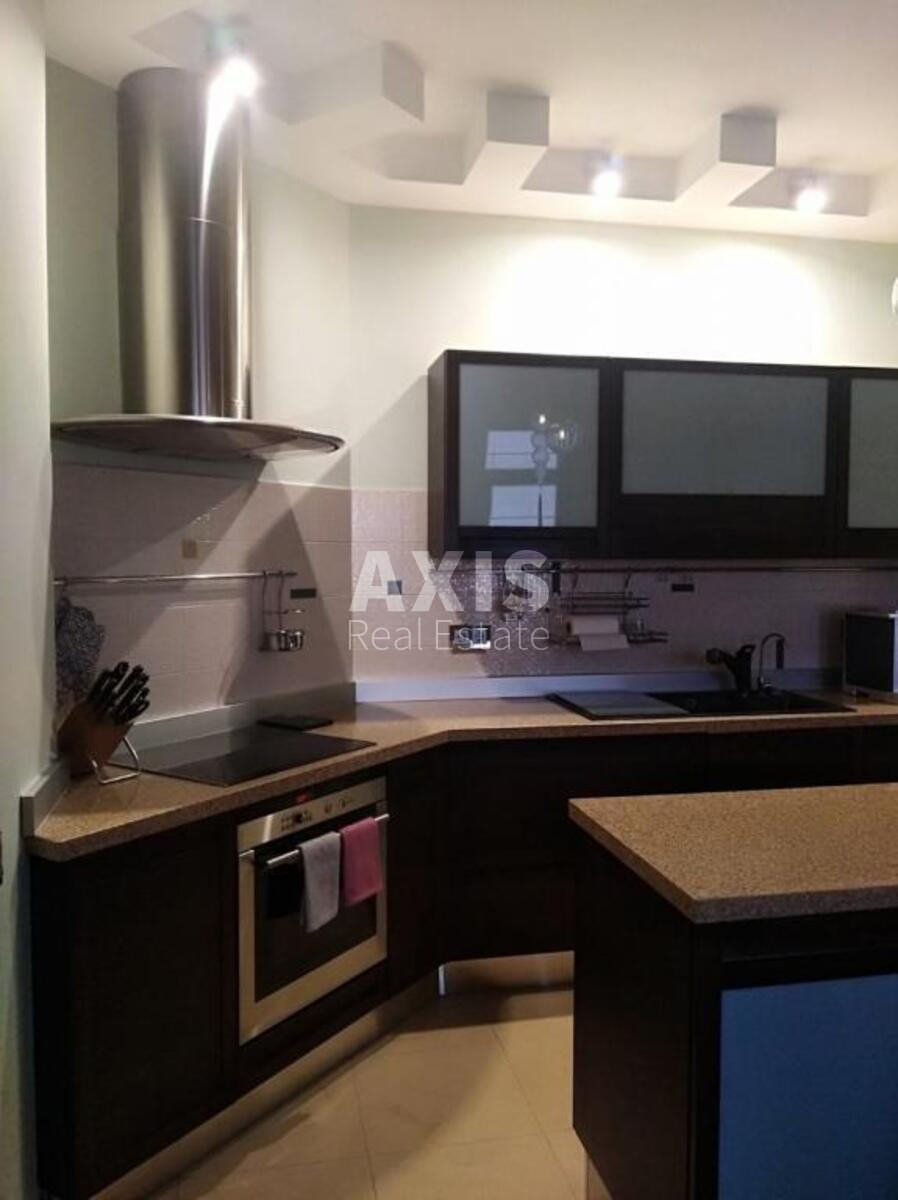 3k apartment vul. Jevgena Konoval'cja 36б5