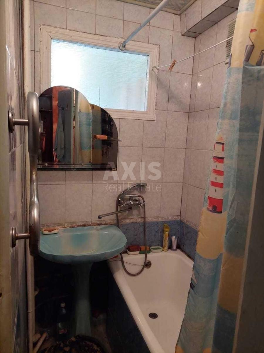 3k apartment vul. Serafymovycha 910