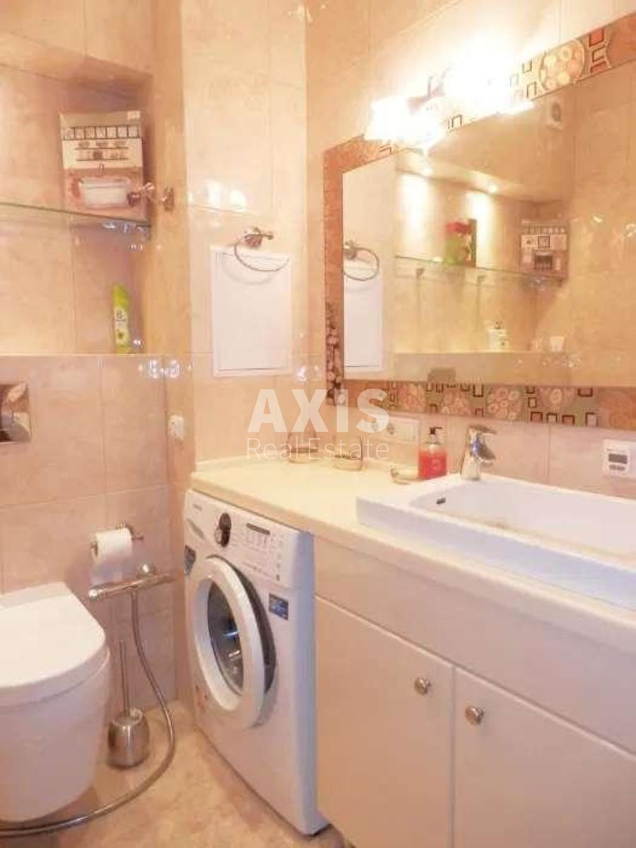 2k apartment vul. Antonovycha 2510