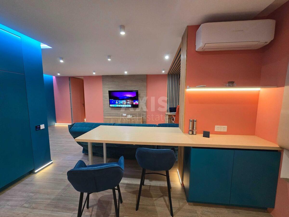 1k apartment vul. Glybochyc'ka 735