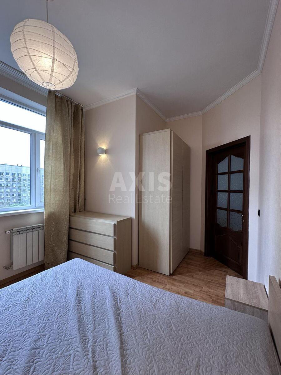 2k apartment vul. Saksagans'kogo 1214