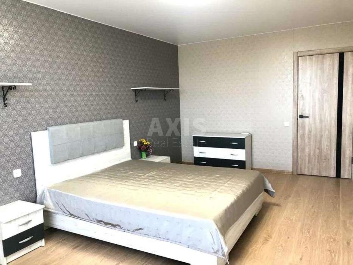 1k apartment vul. Myhajla Maksymovycha 321