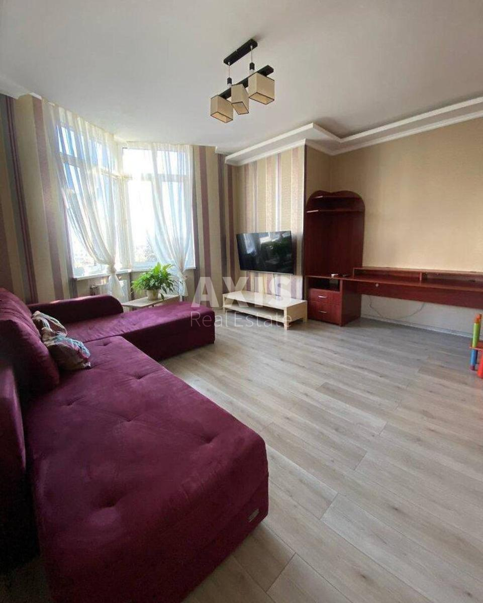 2k apartment vul. Gradyns'ka 72