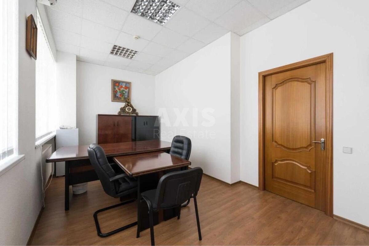 Office vul. Bereznjakivs'ka 29, 612m2590161