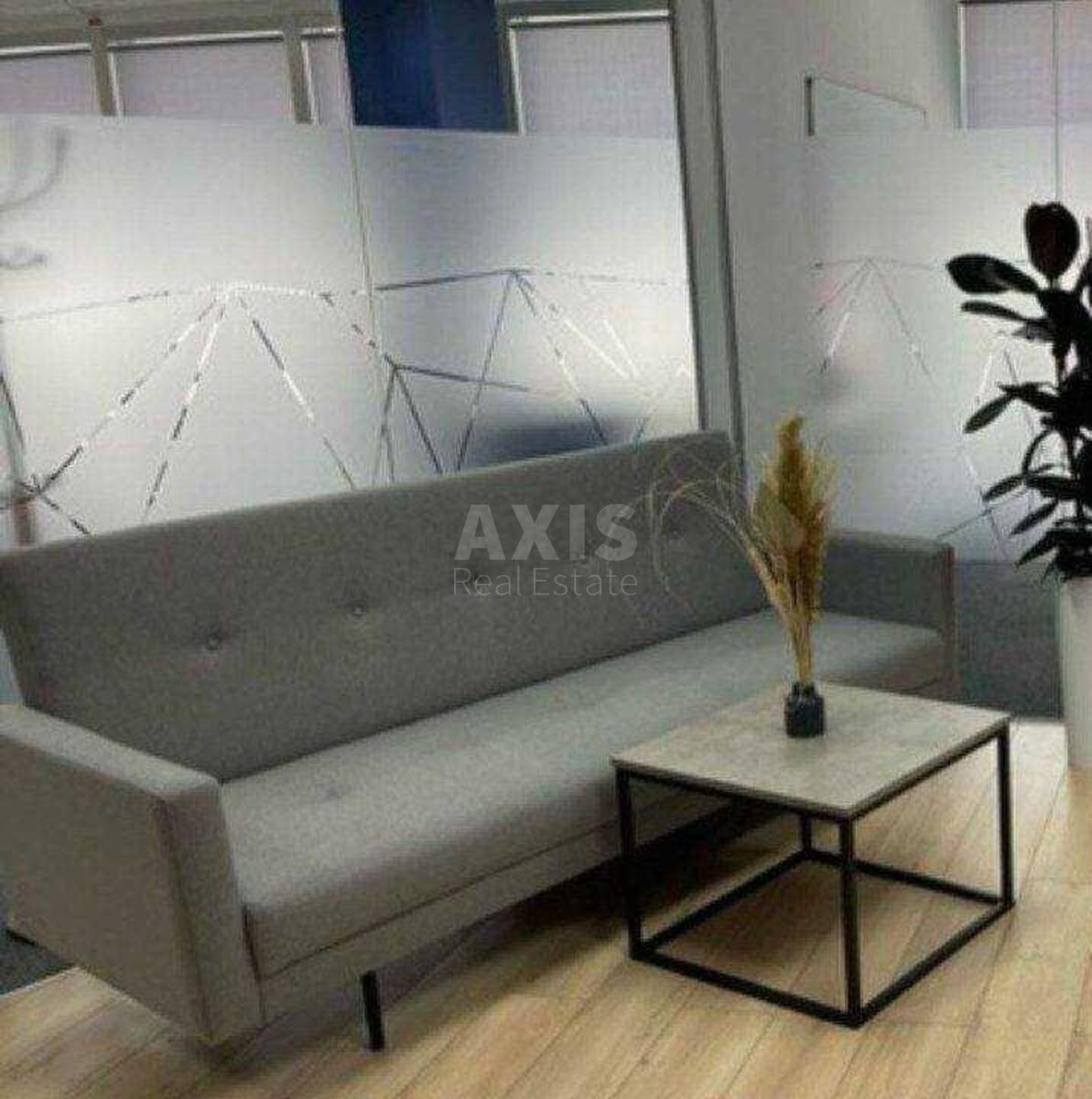 Office vul. Lejpcyz'ka 15, 440m21