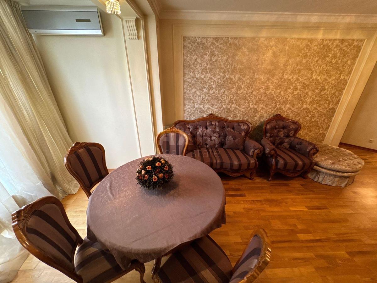 2к квартира ул. Юлии Здановской 60/55