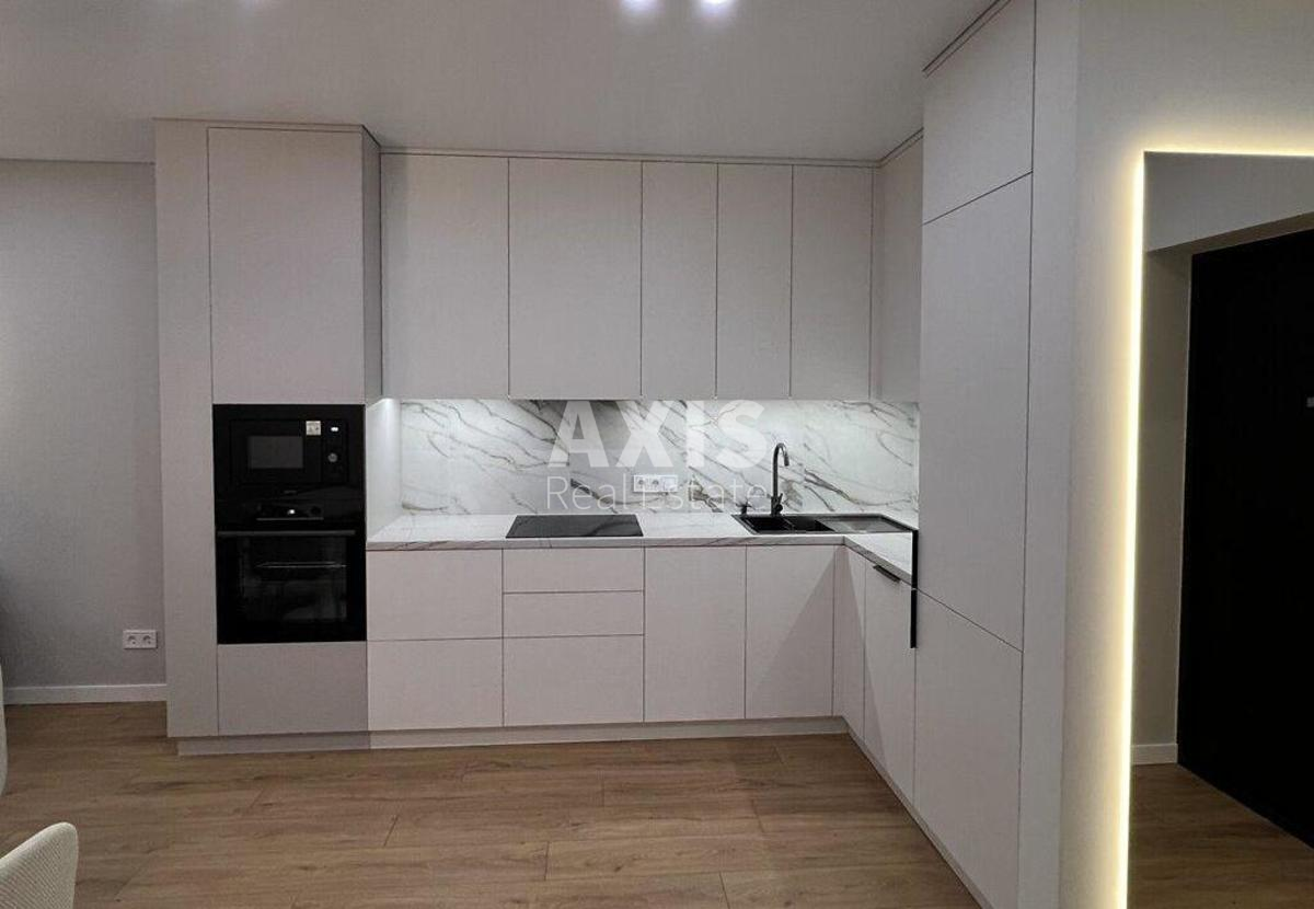 1k apartment vul. Pivnichno-Syrec'ka 12А